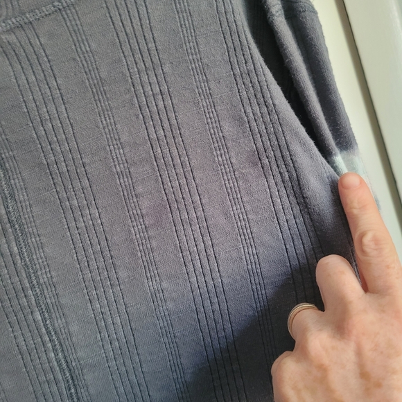 We the Free Wide Scoop Neck with Dyed Sleeves - Picture 6 of 7